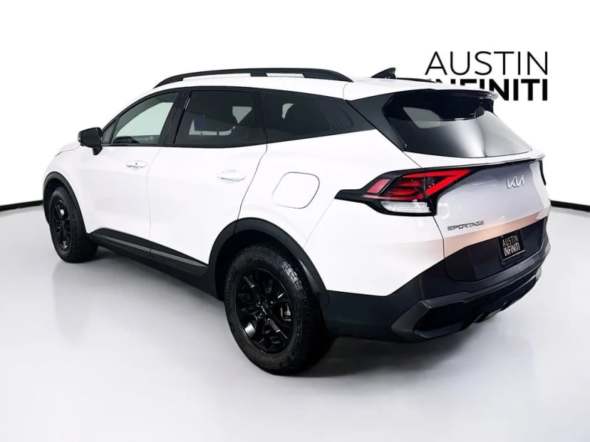 2023 Kia Sportage - Image 5