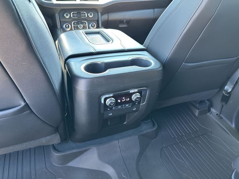 2023 GMC Yukon - Image 22