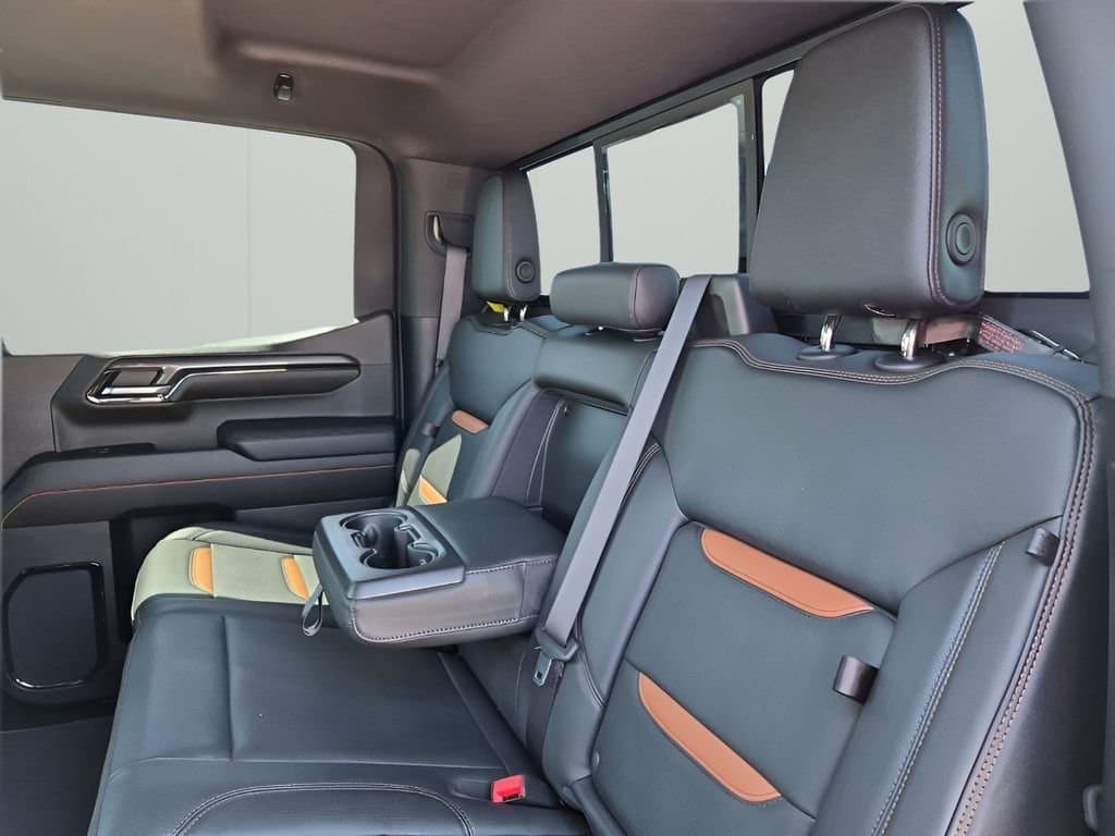 2024 GMC Sierra 1500 - Image 19