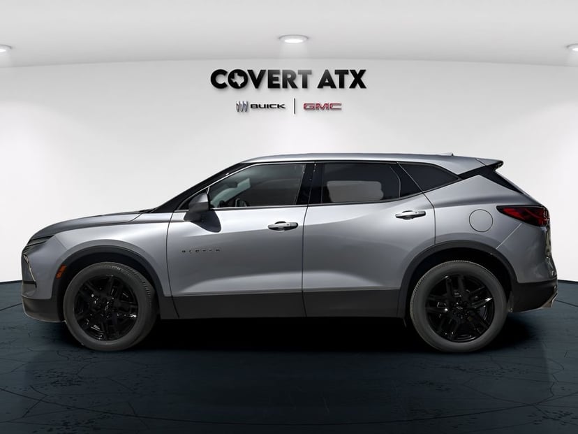 2023 Chevrolet Blazer - Image 5