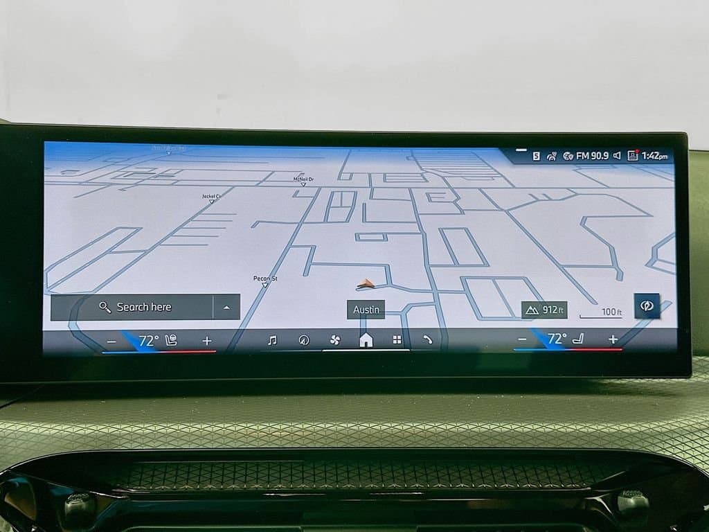 2026 BMW 3 Series - Image 12