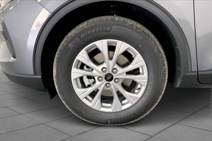2026 Ford Escape - Image 7