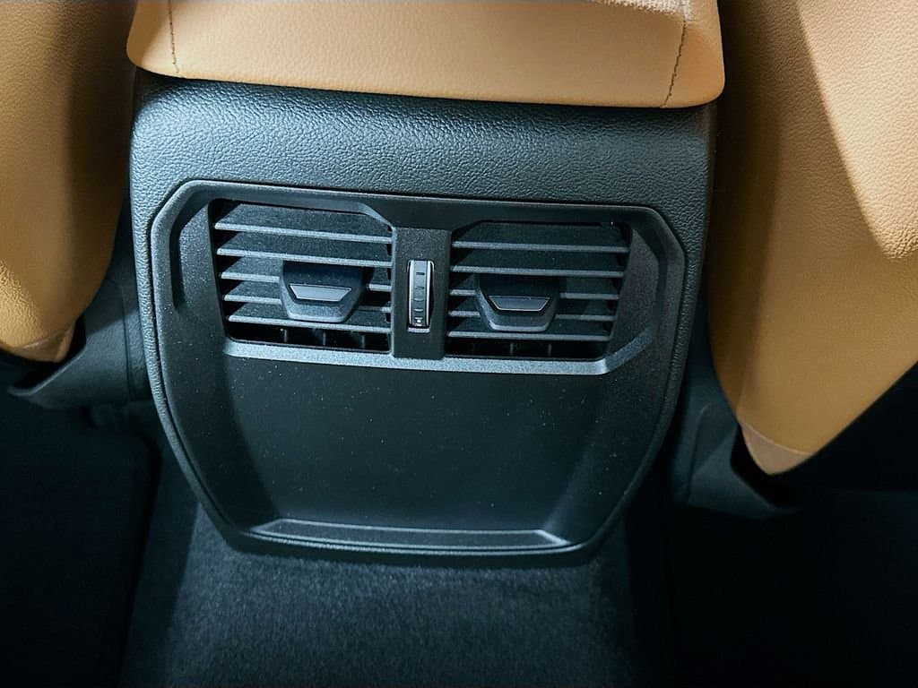 2026 BMW 2 Series - Image 18