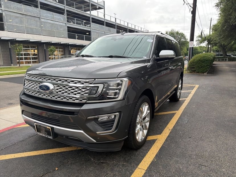 2019 Ford Expedition - Image 1