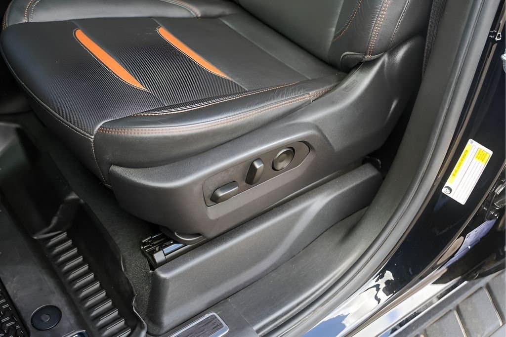 2023 GMC Sierra 1500 - Image 11