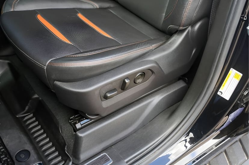 2023 GMC Sierra 1500 - Image 11