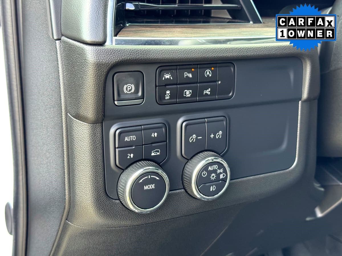 2025 Chevrolet Tahoe - Image 14