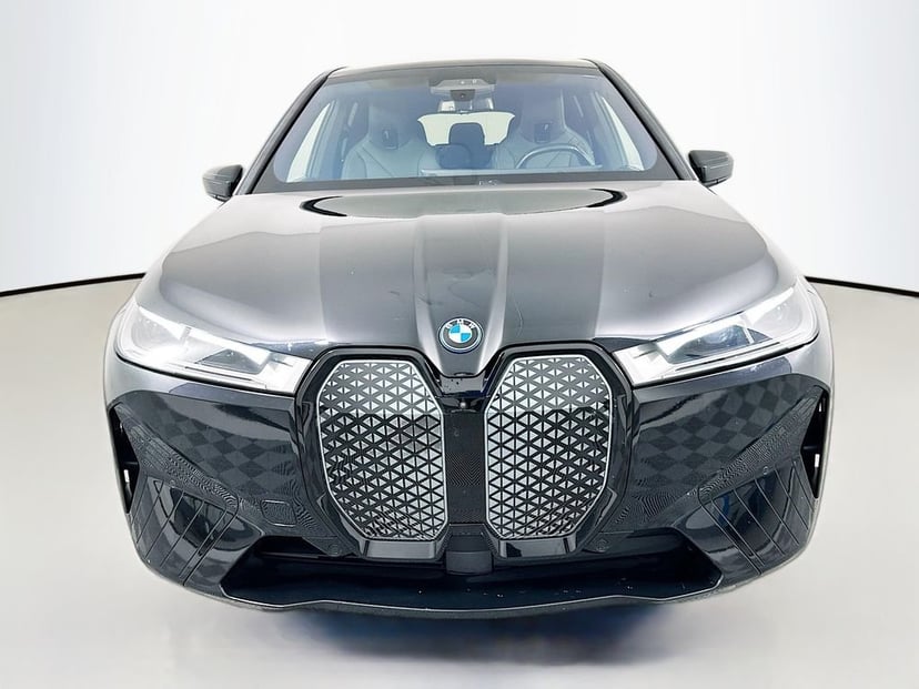 2024 BMW iX - Image 3