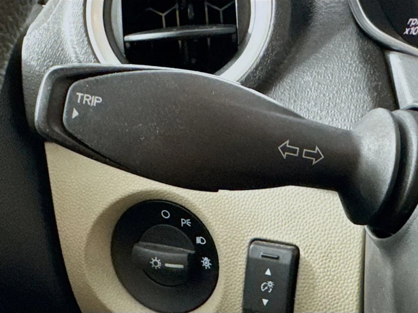 2017 Ford Fiesta - Image 12