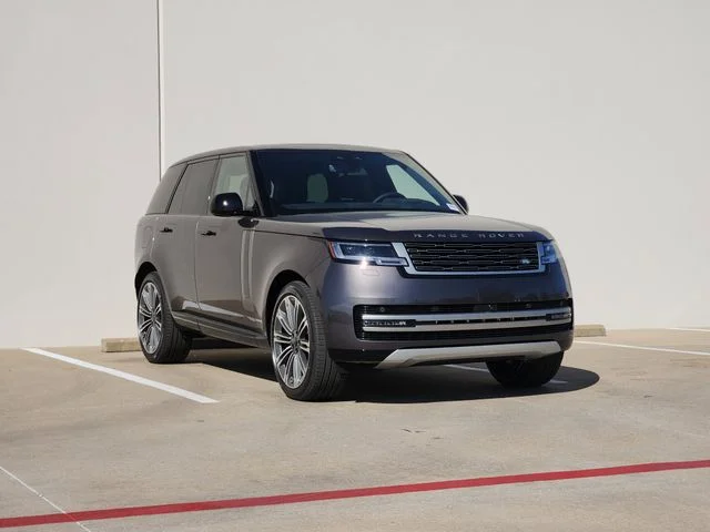 2026 Land Rover Range Rover - Image 2