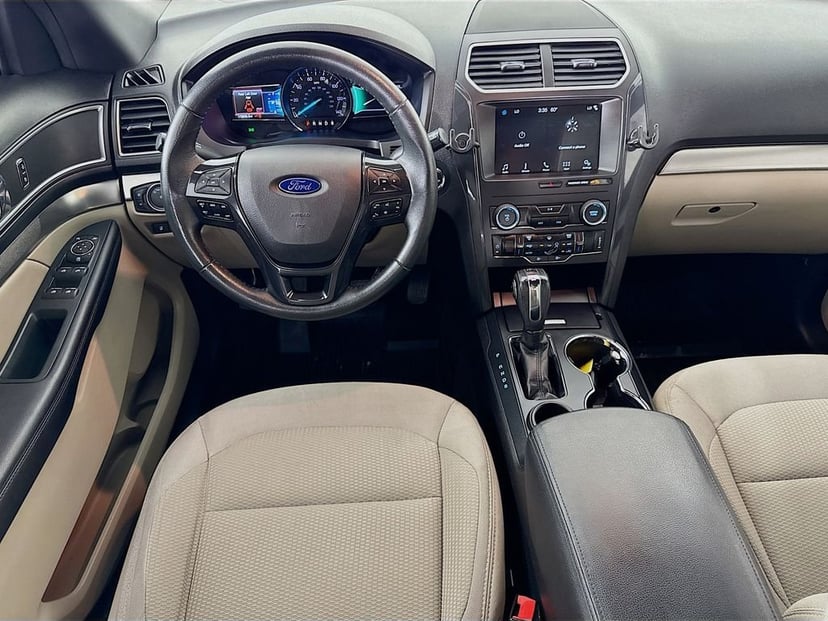 2018 Ford Explorer - Image 26