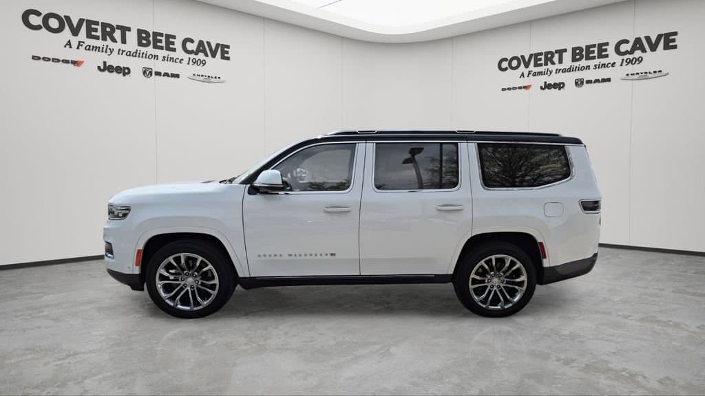 2022 Jeep Grand Wagoneer - Image 5