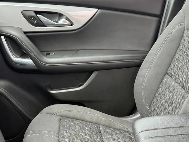 2022 Chevrolet Blazer - Image 14