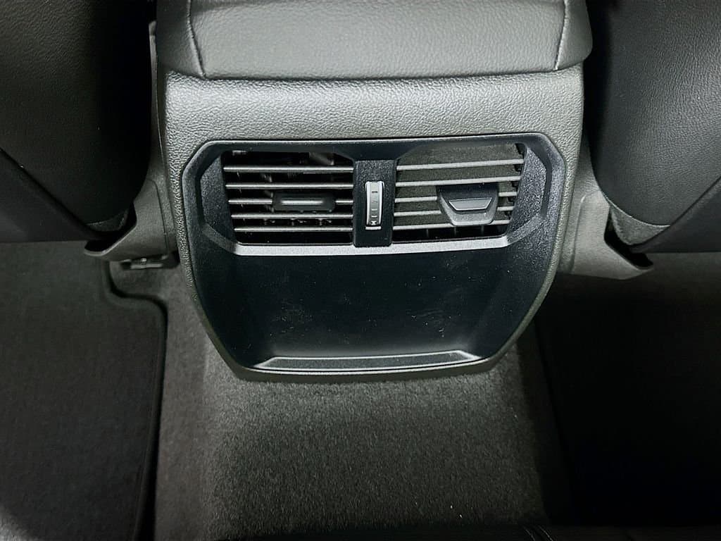 2026 BMW 2 Series - Image 18