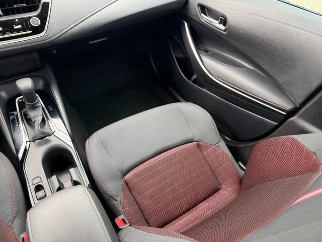 2025 Toyota Corolla - Image 57