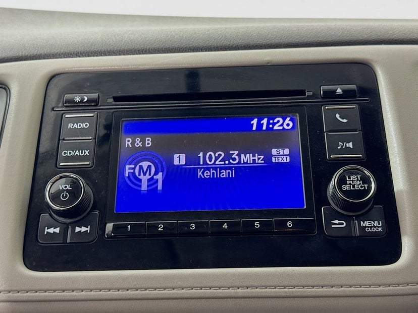 2016 Honda HR-V - Image 17