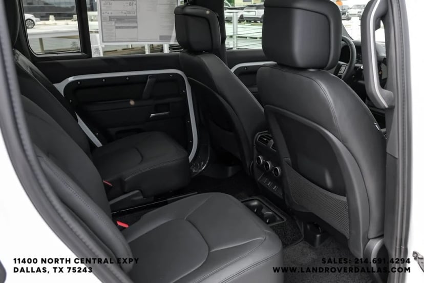2026 Land Rover Defender 130 - Image 33