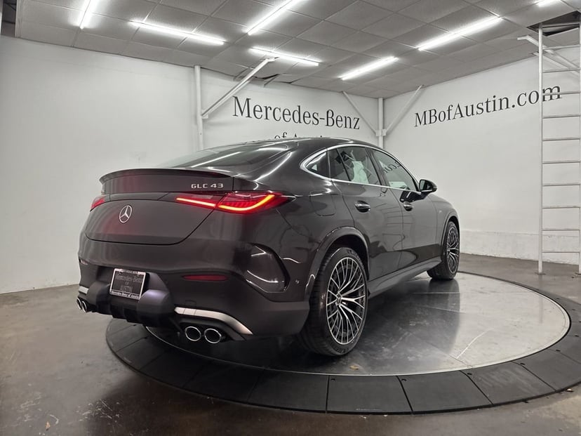 2026 Mercedes-Benz GLC - Image 7