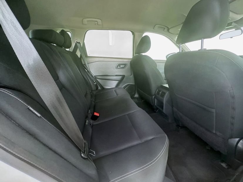 2023 Nissan Rogue - Image 32