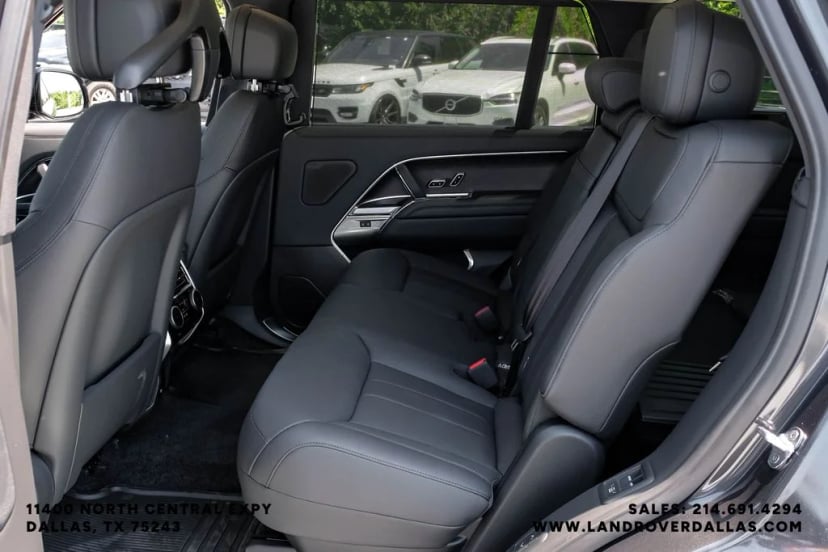 2026 Land Rover Range Rover - Image 41