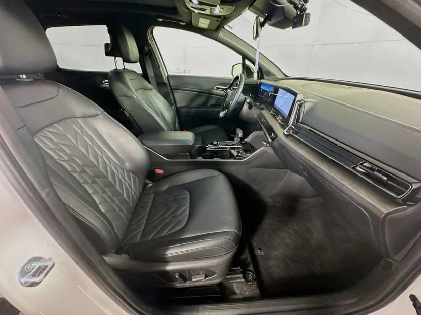 2023 Kia Sportage - Image 35
