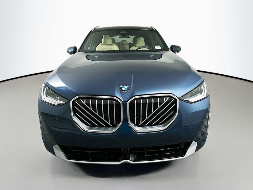 2026 BMW X3 - Image 2