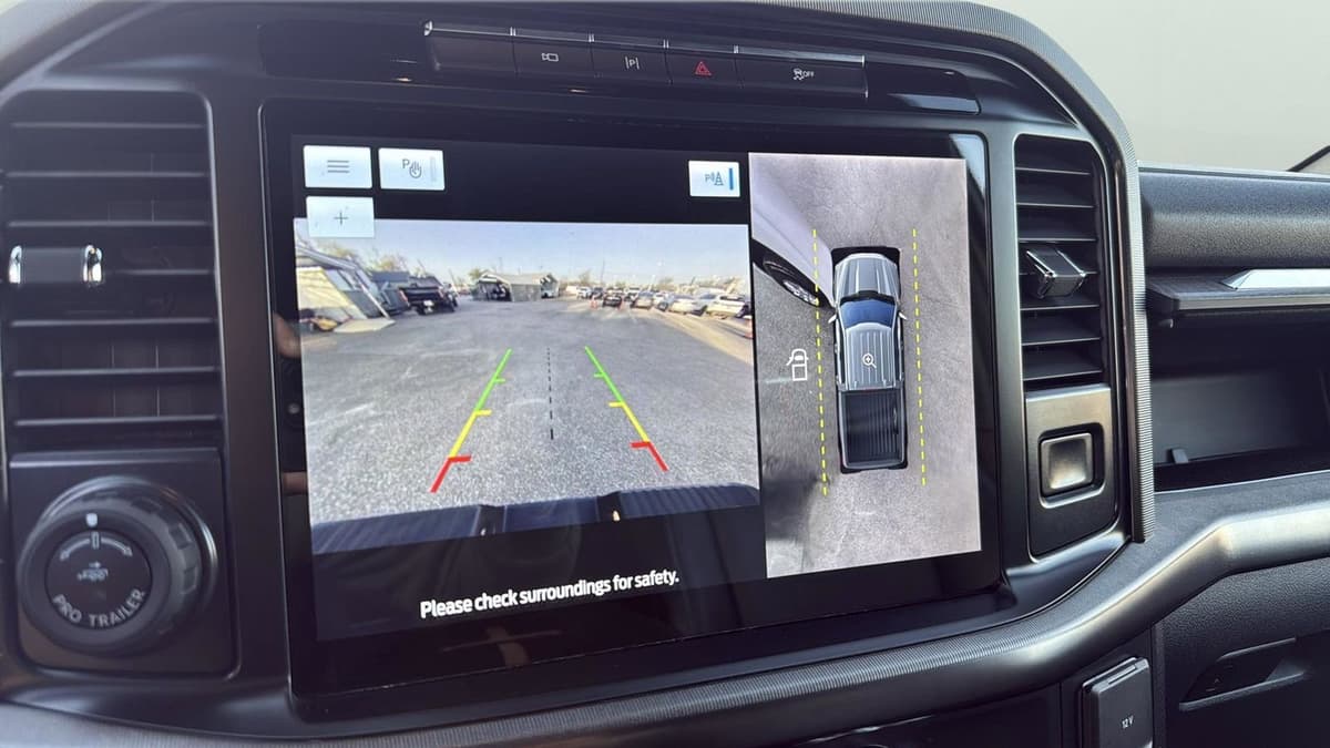 2022 Ford F-150 - Image 19