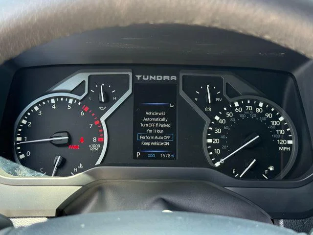 2025 Toyota Tundra - Image 41