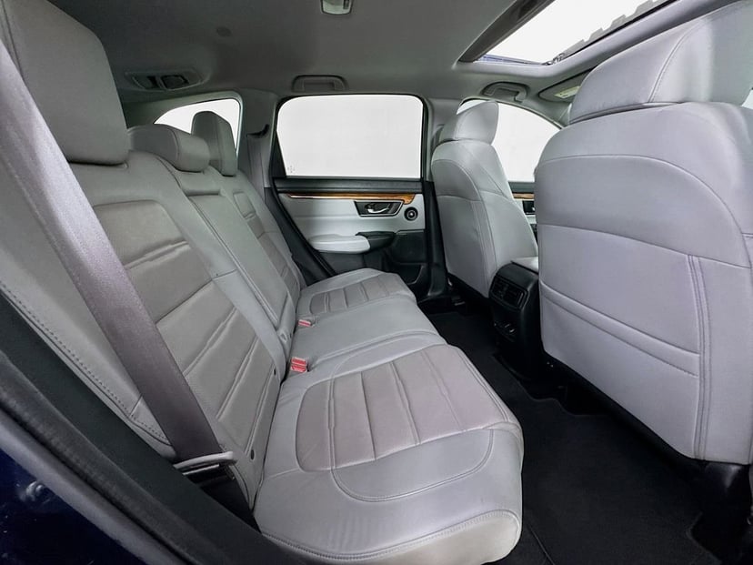 2017 Honda CR-V - Image 37