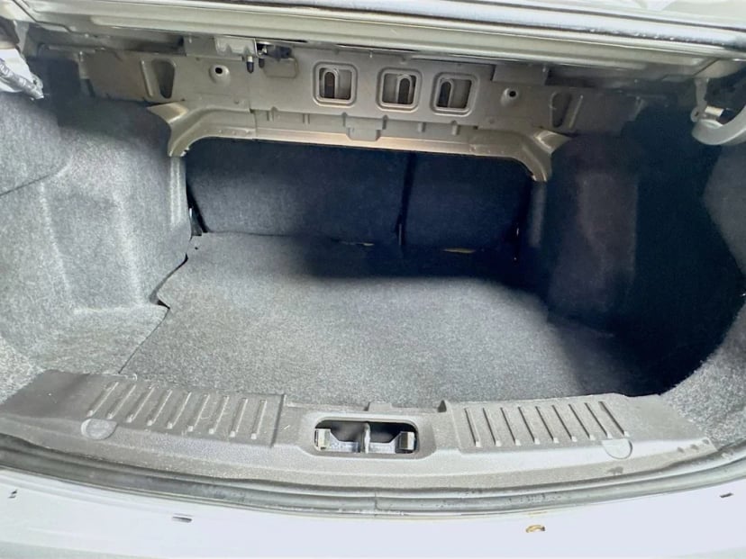 2017 Ford Fiesta - Image 28