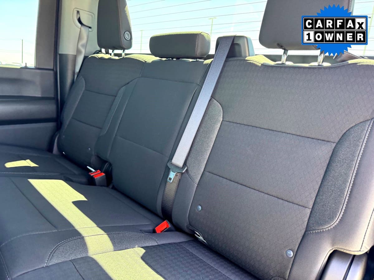 2025 Chevrolet Silverado 2500Hd - Image 16