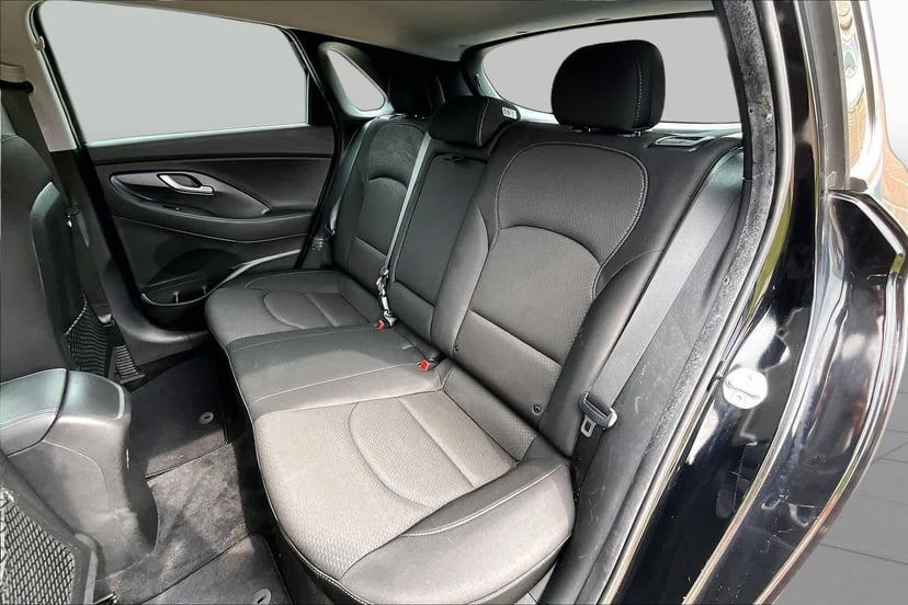 2018 Hyundai Elantra GT - Image 19