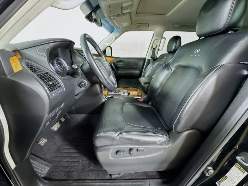 2013 INFINITI QX56 - Image 26