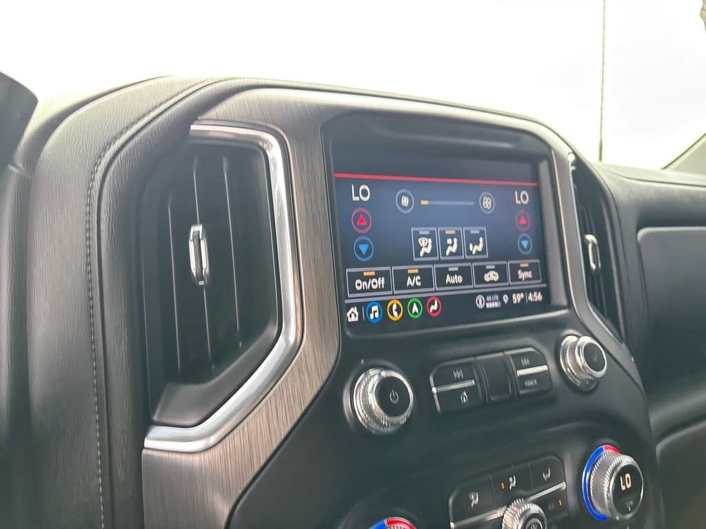 2022 GMC Sierra 2500HD - Image 19