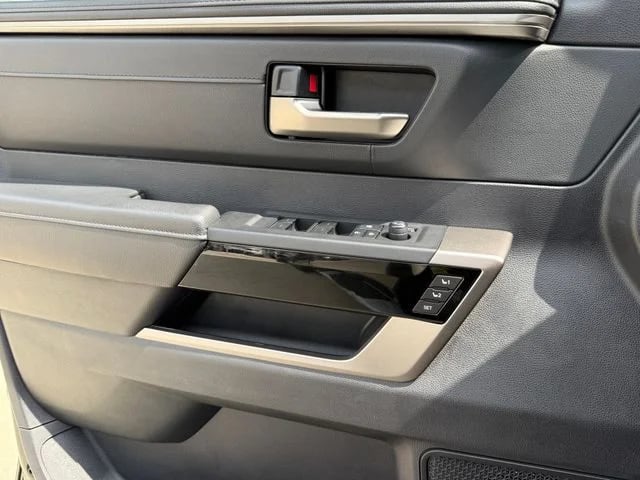2023 Toyota Tundra Hybrid - Image 22