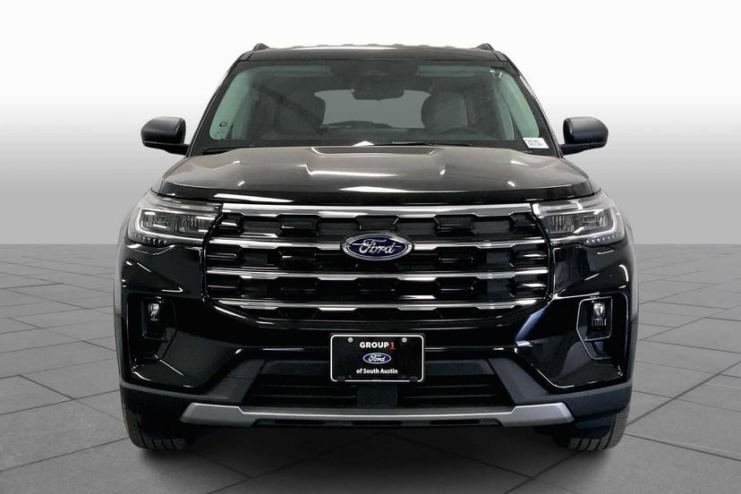 2026 Ford Explorer - Image 3