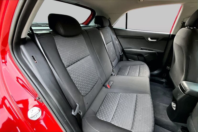 2023 Kia Rio 5-Door - Image 19