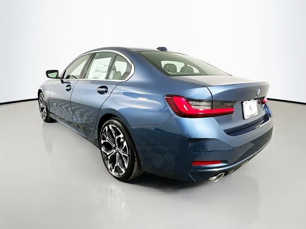 2026 BMW 3 Series - Image 7