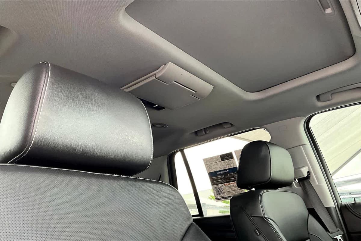 2018 GMC Yukon - Image 14