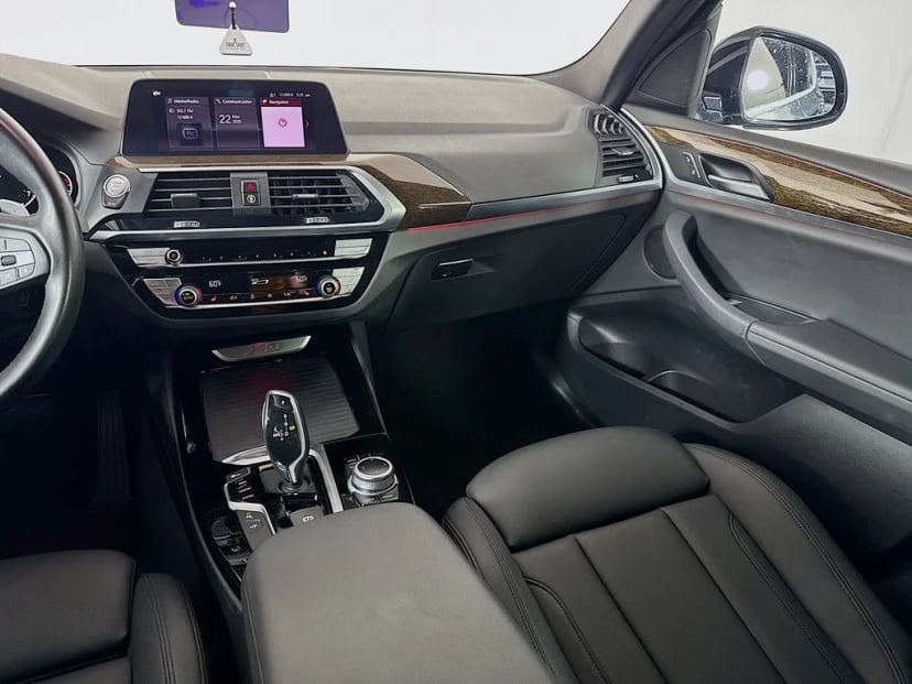 2021 BMW X3 - Image 29