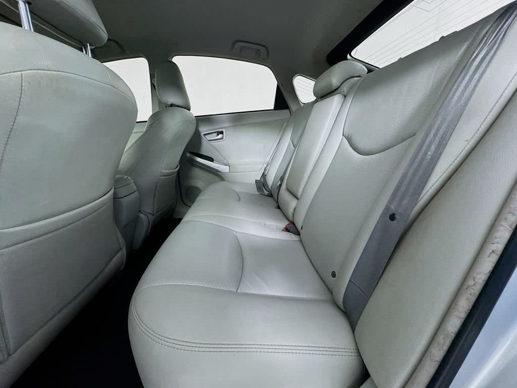2014 TOYOTA Prius - Image 29