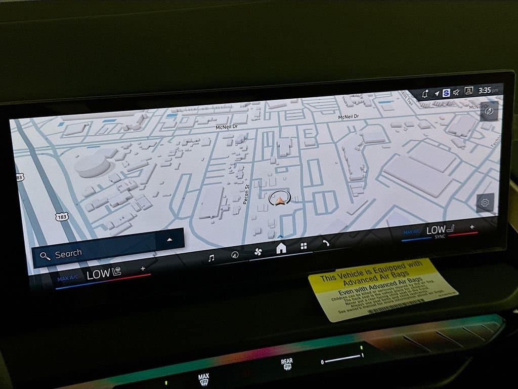 2025 BMW X3 - Image 12