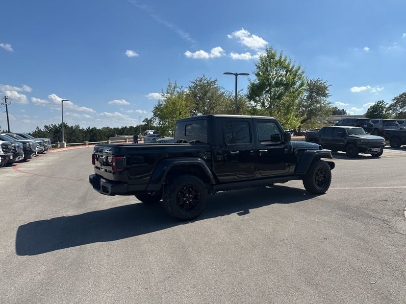 2022 Jeep Gladiator - Image 10