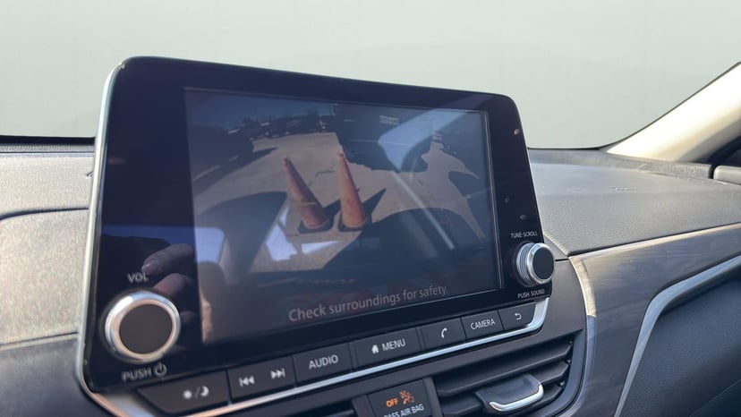 2024 Nissan Altima - Image 19