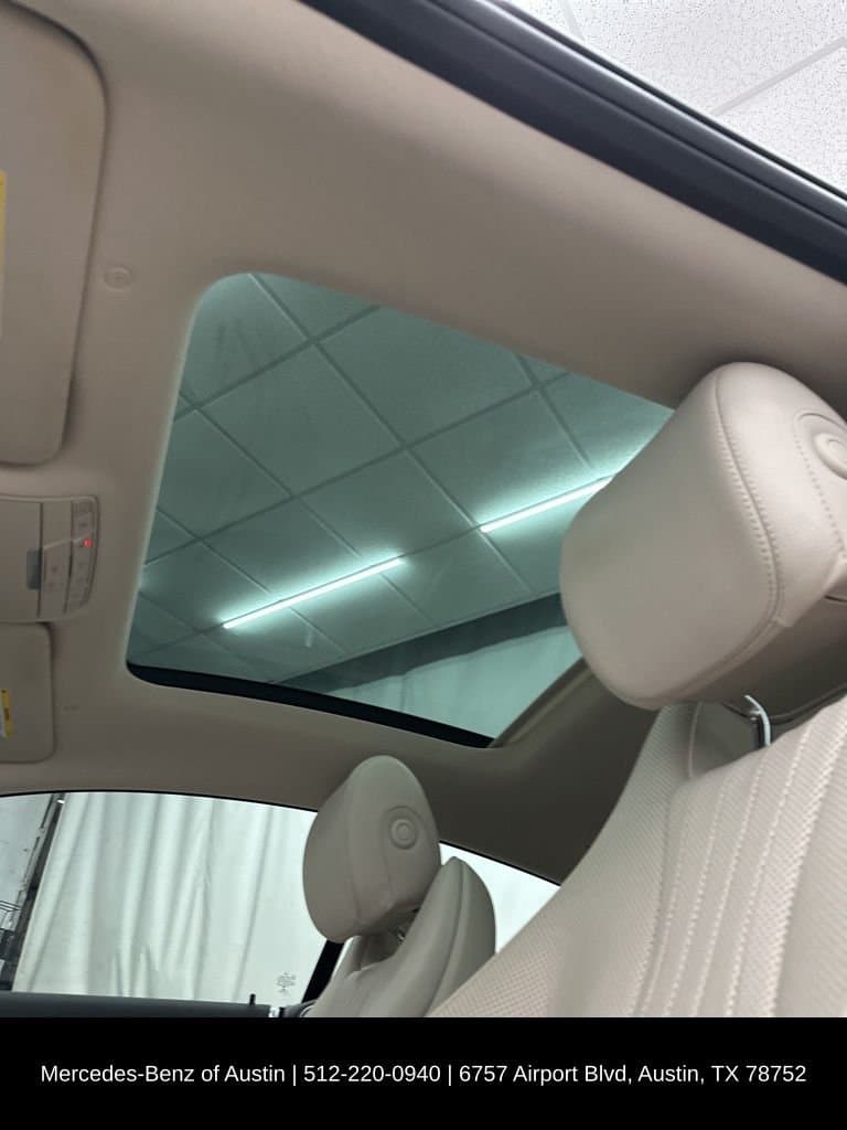 2021 MERCEDES-BENZ E - Image 19