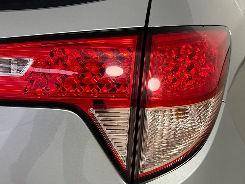 2016 Honda HR-V - Image 30