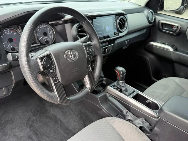 2023 Toyota Tacoma - Image 9