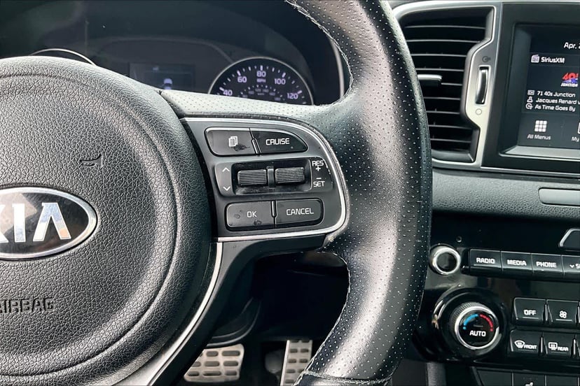 2018 Kia Sportage - Image 24