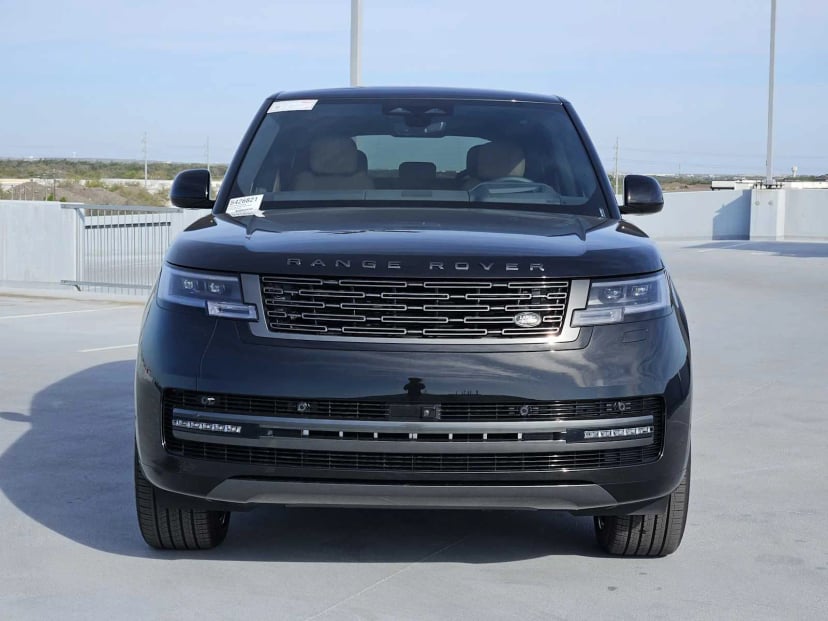 2026 LAND ROVER Range Rover - Image 2