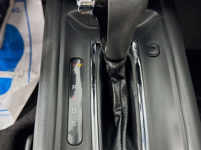 2016 Honda HR-V - Image 20